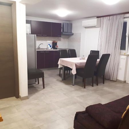 מאלינסקה Blue Sky Residence מראה חיצוני תמונה